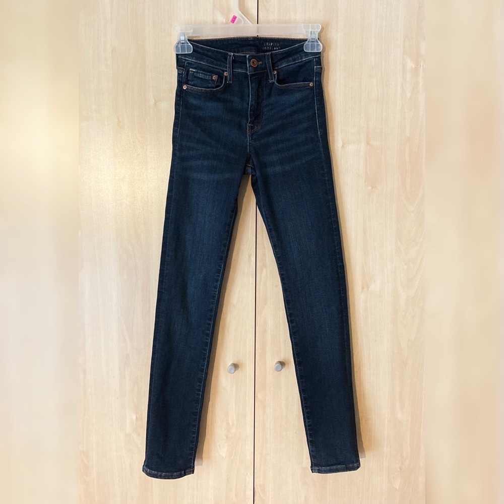 H&M women’s shaping skinny jeans